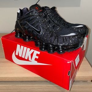 Nike Shox TL - Men’s black size 10